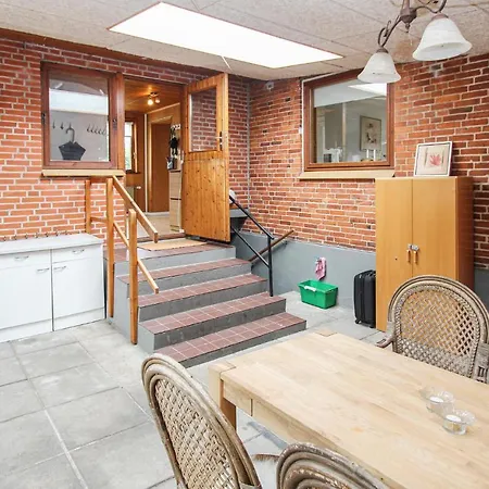 Stunning In Sams With 3 Bedrooms *