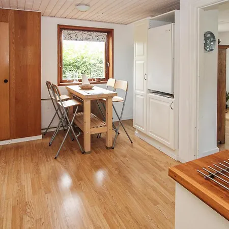 Stunning In Sams With 3 Bedrooms Holiday home *