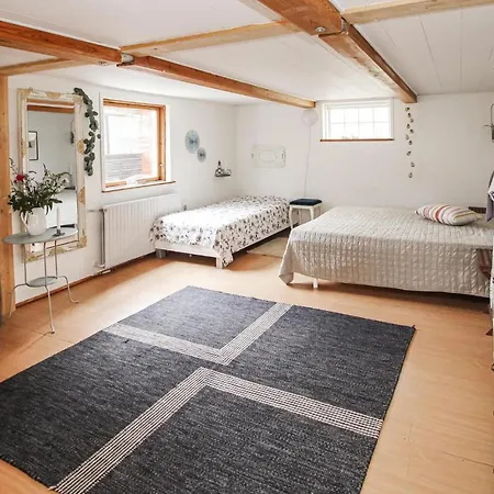 Stunning In Sams With 3 Bedrooms *